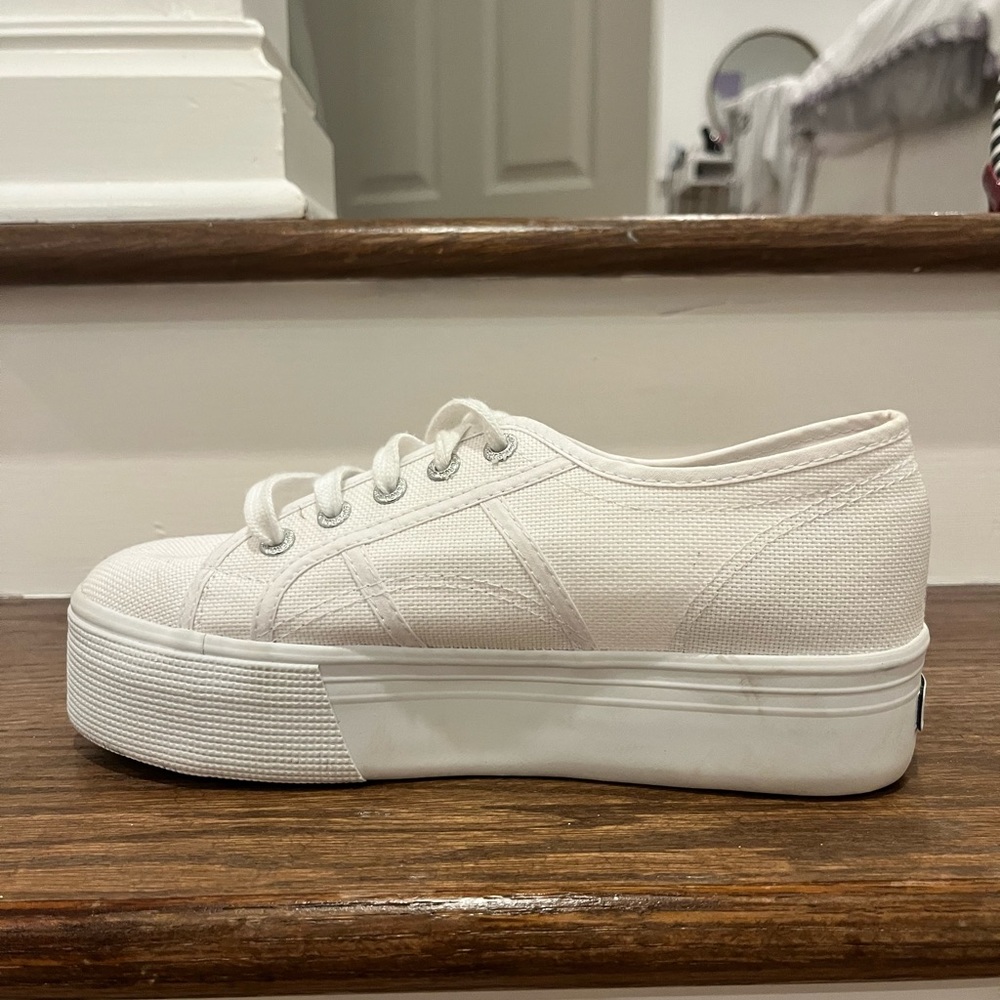 2740 Mid Platform Sneaker in White